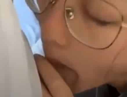 คลิปหลุด VK น้องหมวยสวยจัด สวบควยผัวเต็มปาก อมมันส์ชิบหาย