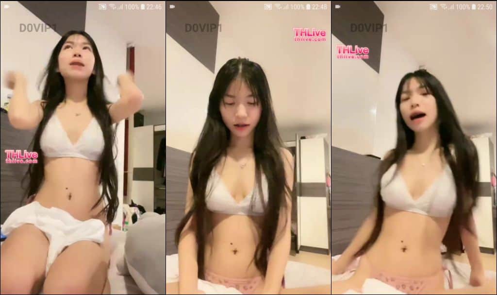 คลิปหลุด THLIVE สาวน้อยน่ารัก มาตั้งกล้องไลฟ์คุยกับหนุ่มๆ พร้อมกับเต้าอันขาวจั๊ว
