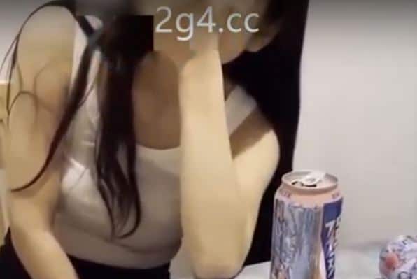 คลิปหลุด VK ไอ้หนุ่มพาแฟนมาฉลองวันเกิด แอบมอมยา ก่อน เข้ามาล่อหี เปิดซิงวันเกิดซะเลย