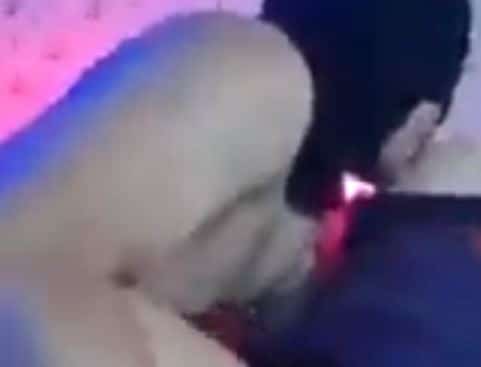 คลิปหลุด VK ไลฟ์สดห้องเชือด สาวอ้วนโชว์เงี่ยนขยี้หีช่วยตัวเอง ช่วงท้ายผัวมาช่วยเย็ดอีกแรง