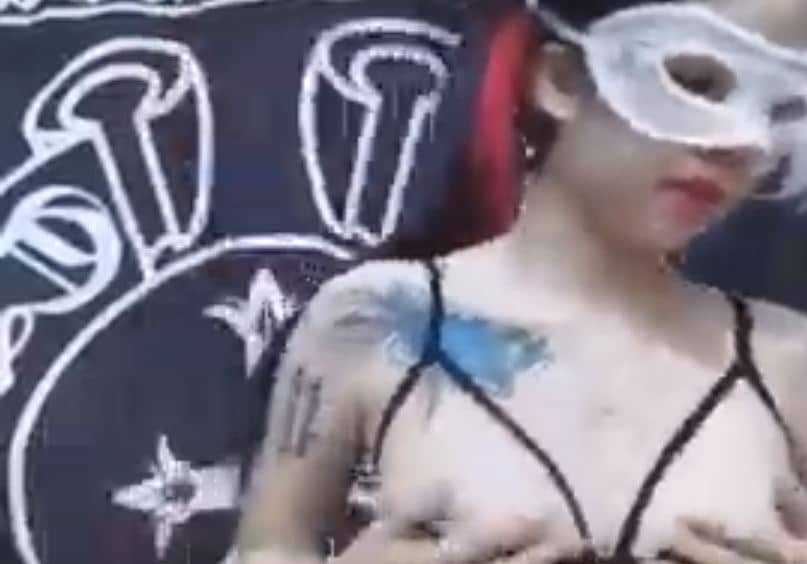 คลิปหลุด VK สาวไทยตั้งกล้องโชว์เสียวไลฟ์สด นมใหญ่น่าเย็ดโคตรๆ