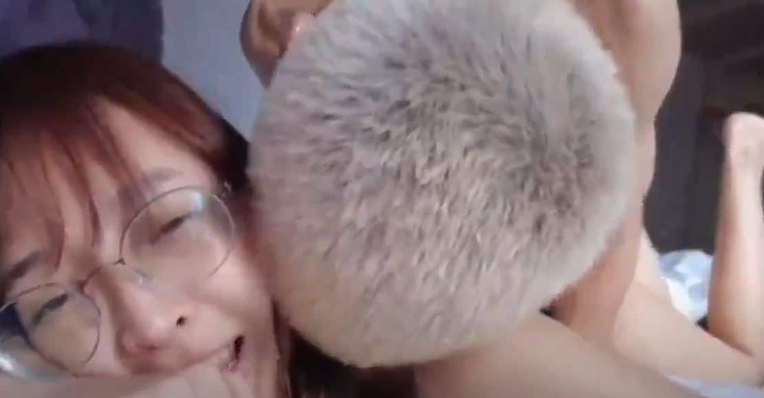 คลิปหลุด VK สาวเดียร์ ไอดอลไทย ล่อกับแฟนหนุ่ม เจอท่าหมาหน้าเสียเลยจ้า