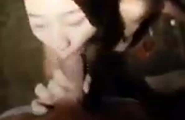 คลิปหลุด VK น้องมินตรา สาวไทยสุดเอ็กซ์  นัดเย็ดกับหนุ่มริมทาง ซัดกันมันส์ชิบหาย