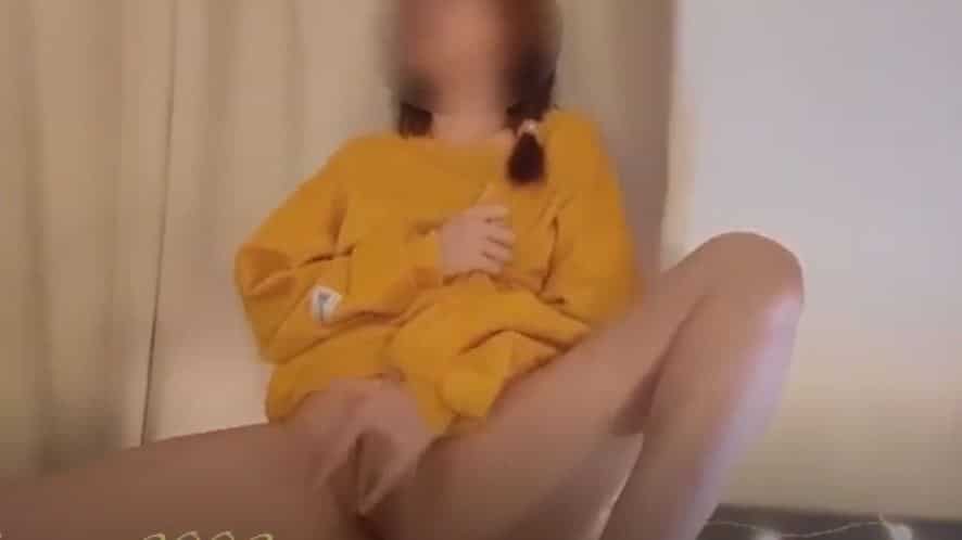 คลิปหลุด VK สาวไทยสุดสวยนั่งเหงาไม่ไหว นั่งช่วยตัวเองซะเลย ขยี้หีซะเสียวเวอร์